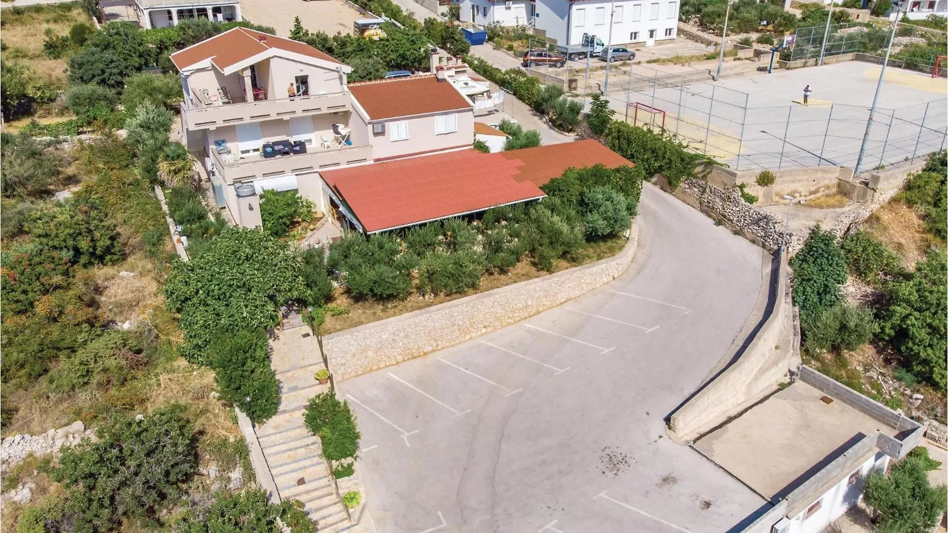 Gorgeous Apartment In Kolan With House Sea View