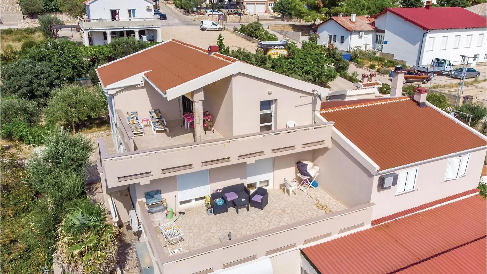 Gorgeous Apartment In Kolan With House Sea View
