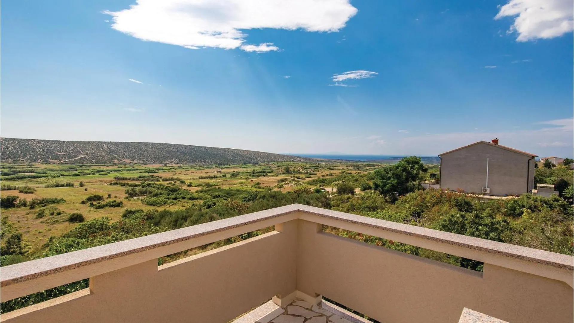 Gorgeous Apartment In Kolan With House Sea View Croatia